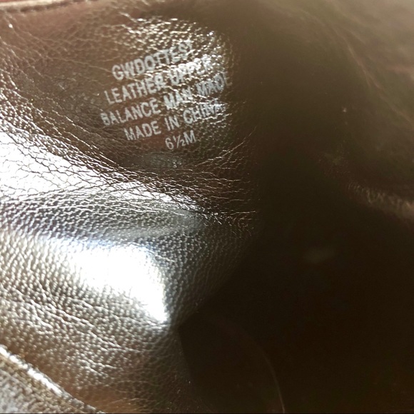 Guess Black Leather Side Zip Ankle Boot Sz 6.5 - Picture 3 of 8